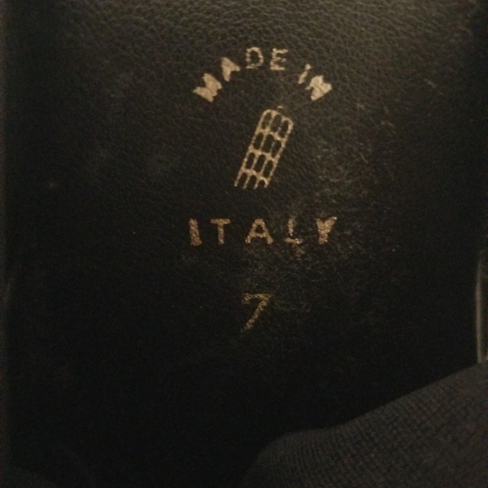 Italian Shoemakers Black and Leopard Print Sandals - Picture 4 of 6